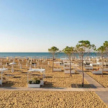 Relaxing Getaway By The Coast Appartamento